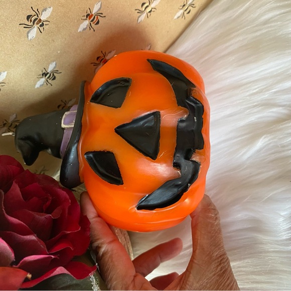 Moonlight Manor Jack O Lantern Candle With Witch Hat - Picture 7 of 9